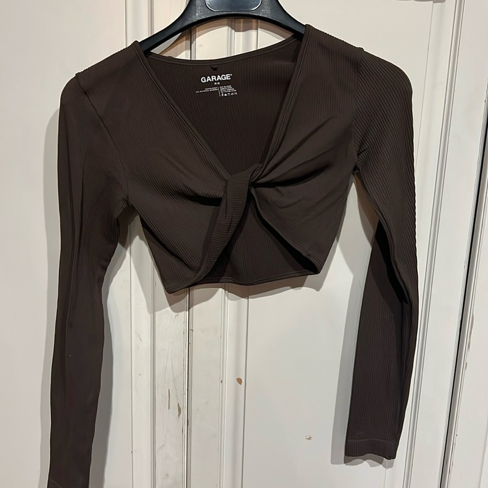 Garage brand cropped shirt. P/S new w/o tags